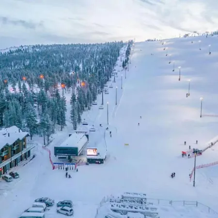 Apartment C9 By Aavalevi Holidays, Ski-in Ski-out Levi